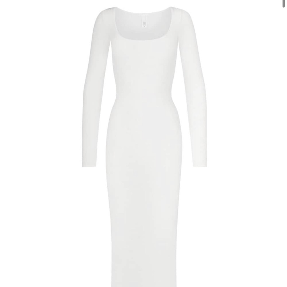 NWT SKIMS Long Sleeve Dress